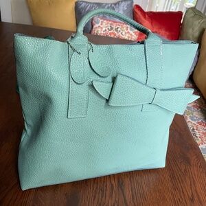 Elegant Light Blue Tote Bag (Mainstreet Collection, Washington NC)